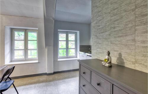 Amazing Apartment In Saint-germain-la-prade With 3 Bedrooms
