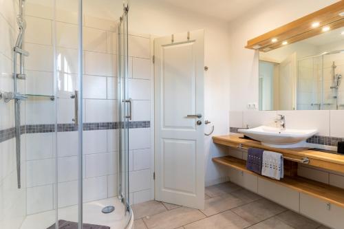Koupelna v ubytování Appartement unter Reet Blinkfüer