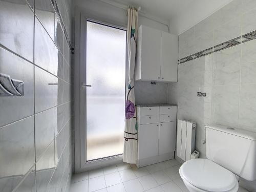 Nestor&Jeeves - VANINA - Central - Close sea