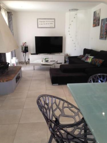 Imagen de la galería de jolie maison piscine privée, en Porto Vecchio