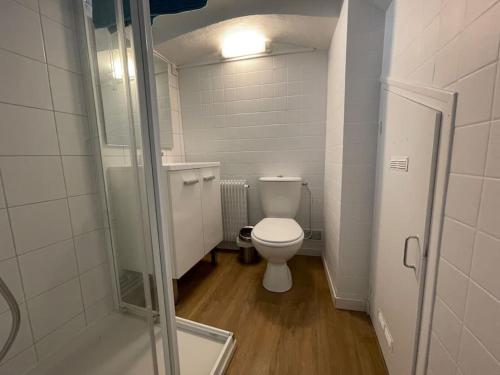 Kúpeľňa v ubytovaní Nouveau! La p tite maison sur le port, Maison de pêcheurs, rénovée