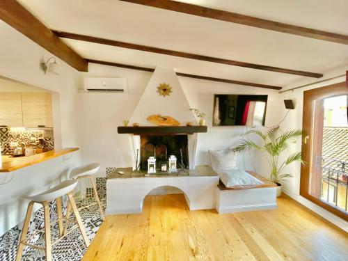 Mattia's penthouse - view over Trastevere roofs