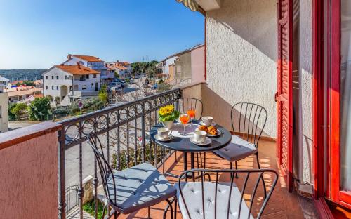 Modern 70m2 Apartment Green Pula 2 Bedrooms Sea View & Private Parking