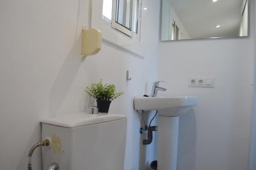 A bathroom at Casa Mar i Sol