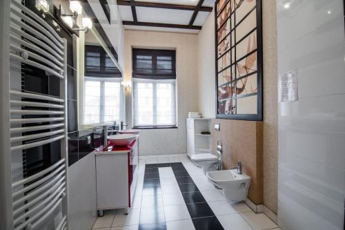 Ванная комната в Apartamente La Teatru Asia