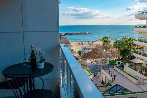Suitur apartamento con piscina en marbella playa