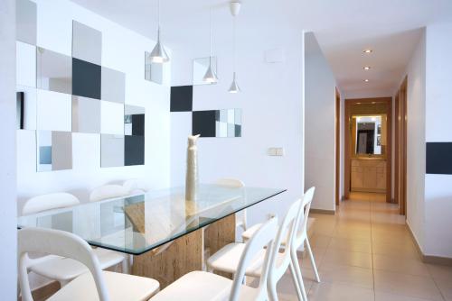 ATTIC DUPLEX 2 Terraces AA Parking