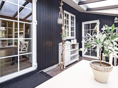 Gallery image of 6 person holiday home in Blåvand in Blåvand