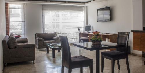 Gallery image of Prisma Suites Chico 94 in Bogotá