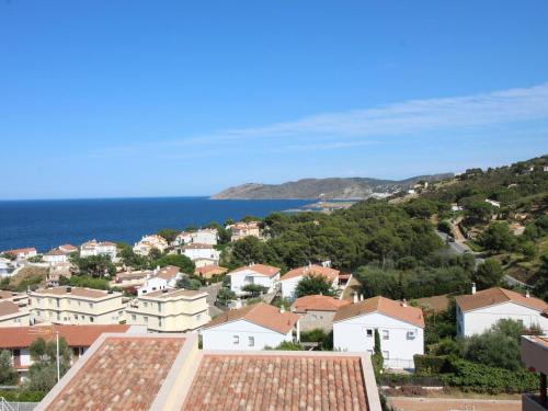 Apartamento Acogedor con Vista al Mar en Llançà - ES-228-86