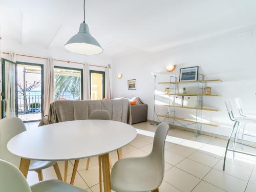Appartement lumineux 1 chambre en front de mer à Roses