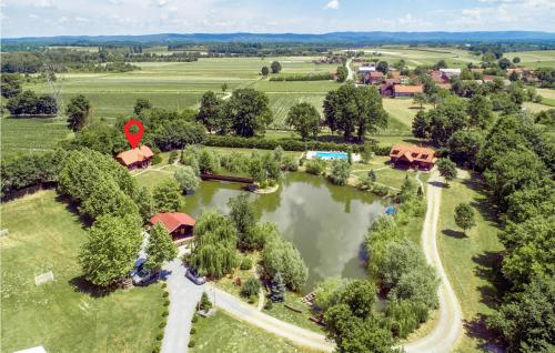 Cozy Home In Mala Ludina With Kitchen