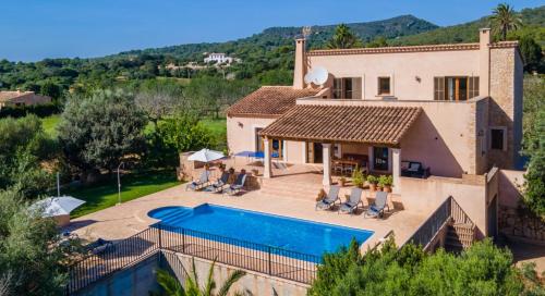 an image of a villa with a swimming pool at Villa Rito Nou in Felanitx