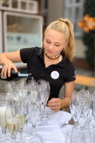 Minuman di Schiefer Suite Hotel & Apartments