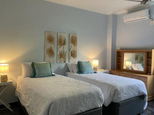 Ένα ή περισσότερα κρεβάτια σε δωμάτιο στο Sea view 2 bedroom home