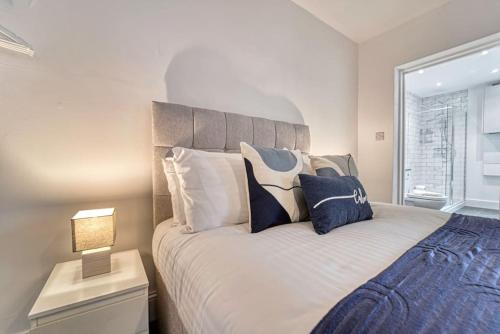 Guest Homes - Droitwich Road Apartment