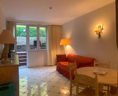 Gallery image of Appartamento 4 posti letto n 238 presso Residence Golf Hotel Punta Ala in Punta Ala