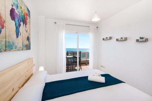 PRIVILEGE OF THE SEA, 1st Line Carvajal Beach- Fuengirola 3rd floor