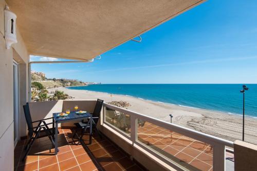 PRIVILEGE OF THE SEA, 1st Line Carvajal Beach- Fuengirola 3rd floor