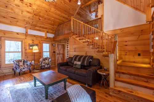 Whiskey Creek Cabin – Photos 3