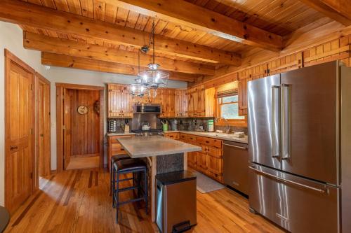 South Fork Cabin – Photos 2