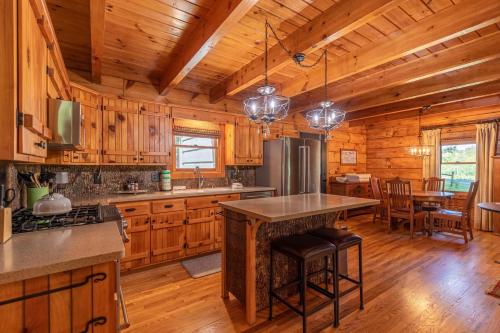 South Fork Cabin – Photos 3