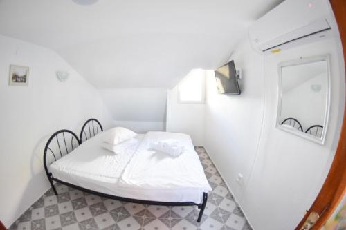 Foto dalla galleria di La Piovra Vama Veche a Vama Veche