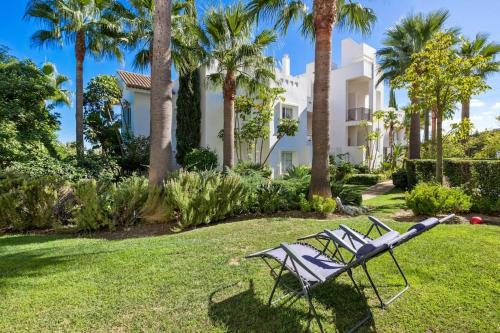Alcazaba Lagoon apt by Costarentals - Ref M14