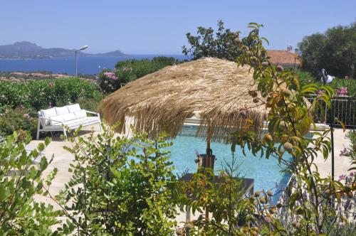 Fotografia z galérie ubytovania Stunning Sea View Cote d'Azur Villa - Rives d'Or v destinácii Fréjus