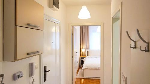 Ένα ή περισσότερα κρεβάτια σε δωμάτιο στο FilinHome Pelagica Suite