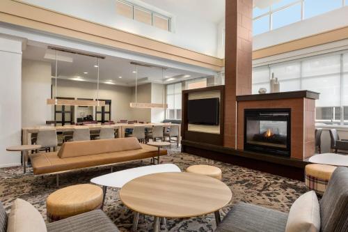 Гостиная зона в Residence Inn Chattanooga Near Hamilton Place