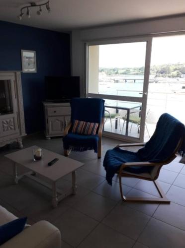 Posedenie v ubytovaní appartement entier, 3 étoiles, 4 personnes,vue mer