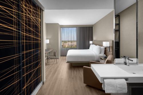 AC Hotel by Marriott Miami Dadeland photo 22