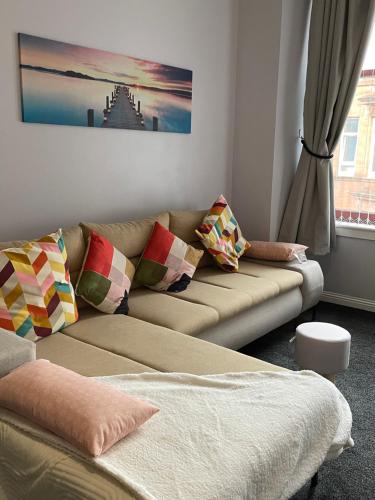 Χώρος καθιστικού στο Spacious one bedroom flat, entire property.