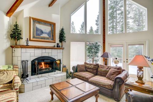 California Cabin Less Than 2 Mi to Lake Almanor
