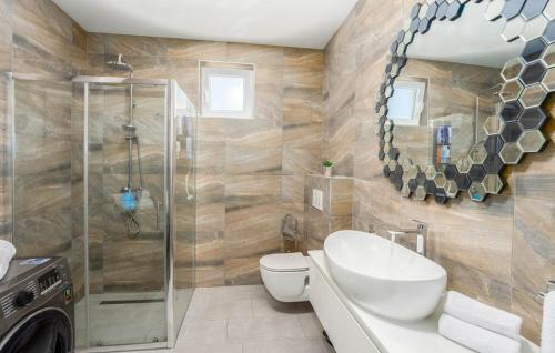 Apartments with hot tub Podstrana, Split - 20835