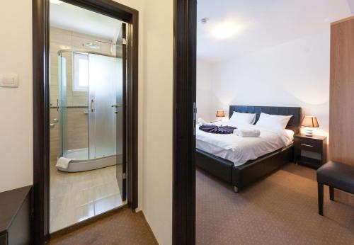 Gallery image of Guest House Aria in Herceg-Novi