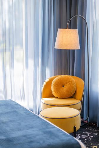 Oaks Melbourne St Kilda Road Hotelにあるベッド