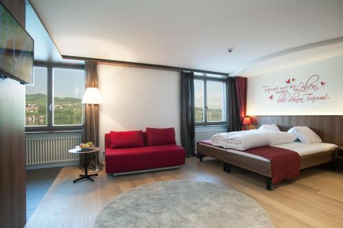 Gallery image of Seehotel Delphin in Meisterschwanden