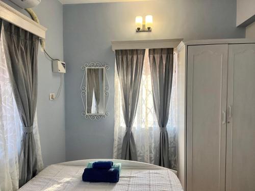 Villa By The Beach Goaにあるベッド