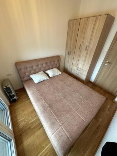Postel nebo postele na pokoji v ubytování Irina Centre apartment