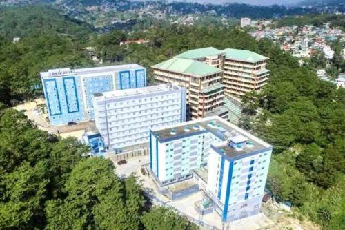 Το κτήριο όπου στεγάζεται  το διαμέρισμα