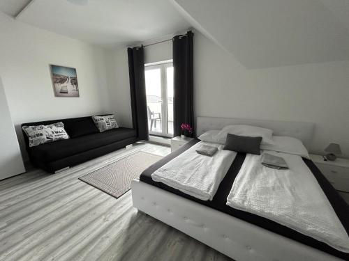 Laura Apartmanház 6782 Mórahalom, belterület hrsz 2139 kép - 3