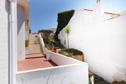 Brilhante - large one bedroom Condo with Splendid Seaview