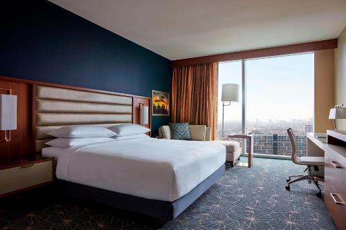 Marriott Marquis Houston Image