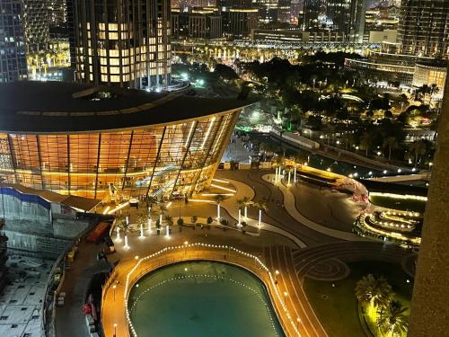 Ultimate Stay / 4 Beds / Burj Khalifa and Opera View