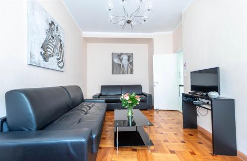 NOTRE DAME - Huge sunny modern 2BR flat - Terrace