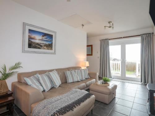 Cottage – Photos 2