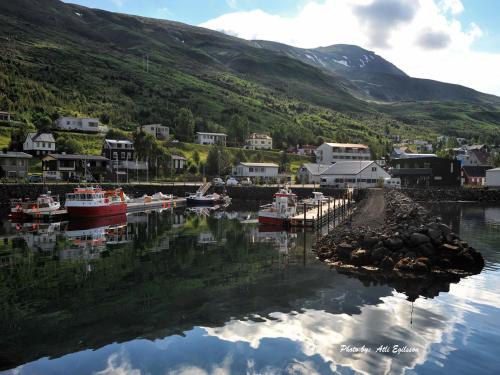 EskifjörðurにあるHotel Eskifjörðurのギャラリーの写真