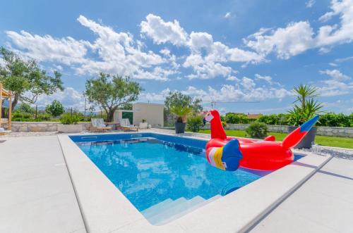 Spacious apartment with jacuzzi